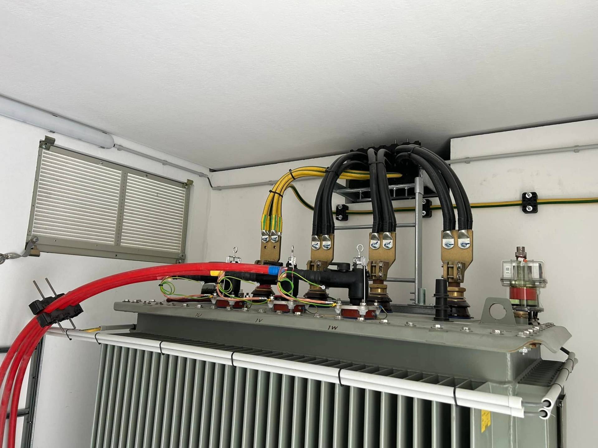 MS-cabine 1250 kVA te Baraque de Fraiture.